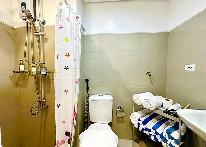 Shore Residences By Premier 4* Manila