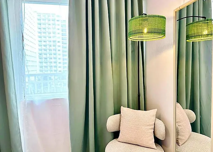 Hotel Shore Residences By Premier Manila